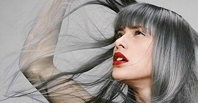 jak zregenerować zniszczone włosy